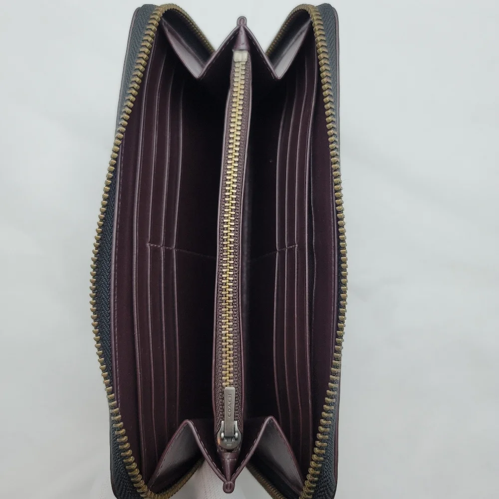 Coach Accordian Textured Leather Wallet - Picture 4 of 10